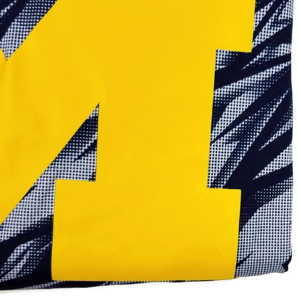 Adidas Climalite Michigan Wolverines Shirt Size L - Picture 2 of 8